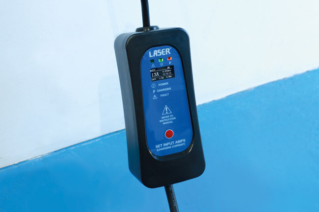 Type 2 EV Mains Charger