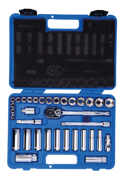 Complete socket set