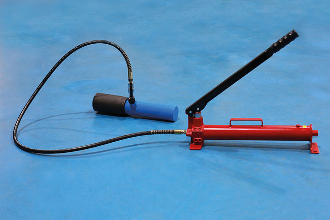 Laser Tools 7861 Hydraulic Two Speed Hand Pump, 700 bar